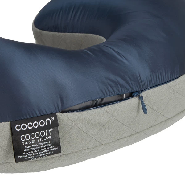 Cocoon AIR CORE DOWN PILLOW ULTRALIGHT NACKENKISSEN Nackenkissen DARK INDIGO/GREY 6 Cocoon AIR CORE DOWN PILLOW ULTRALIGHT NACKENKISSEN Nackenkissen DARK INDIGO/GREY – Bild 4